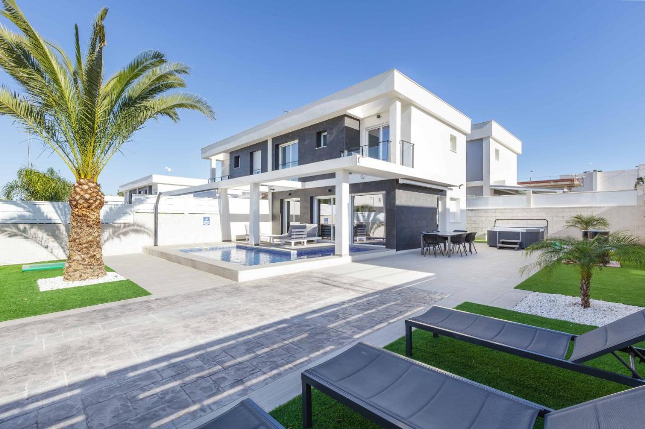 Casa Bos Dolpfin Wellness Luxury Entire Villa Pool & Jacuzzi Gran Alacant Near Beach Puerto Marino Exterior foto
